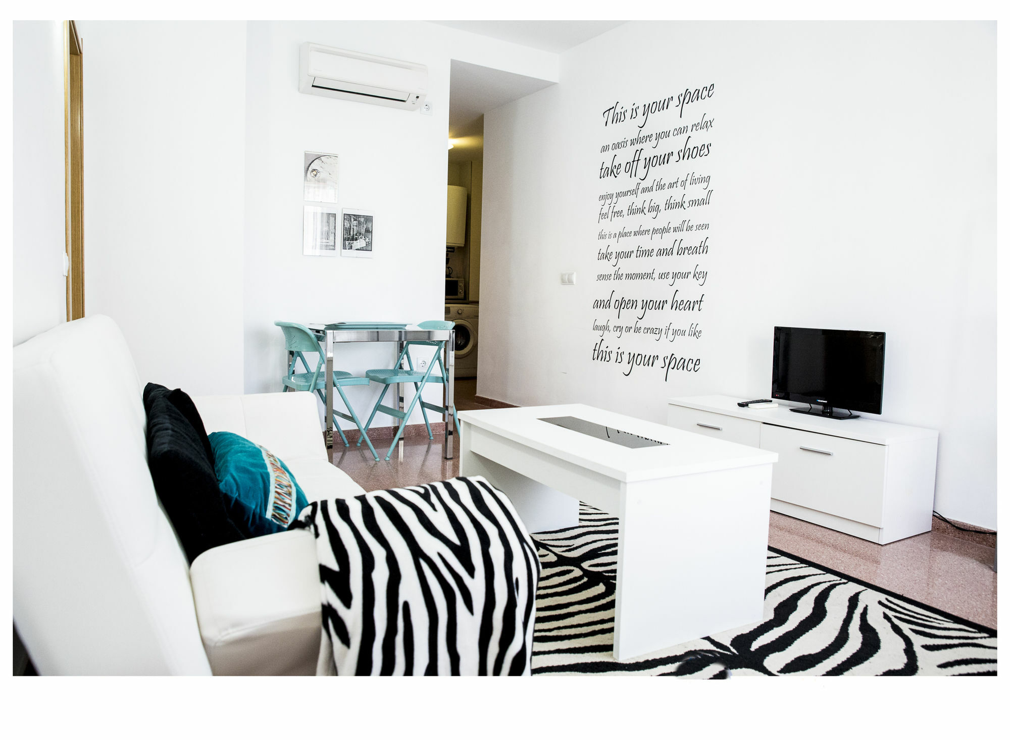 Sea & Wave La Finestra Apartment Málaga Exterior foto